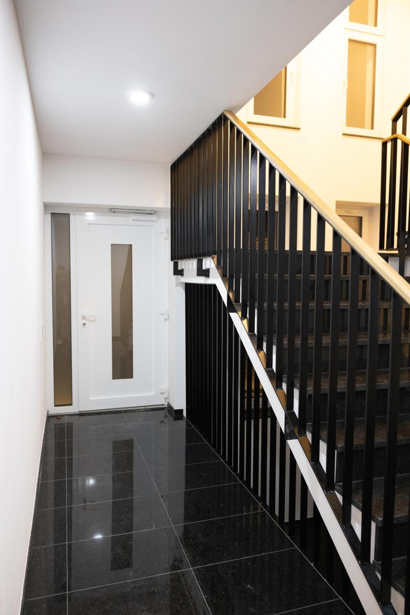 Neubau Apartment Mit Kamin Und Terrasse In Premium Lage Parkplatz Inklusive Билефельд Экстерьер фото